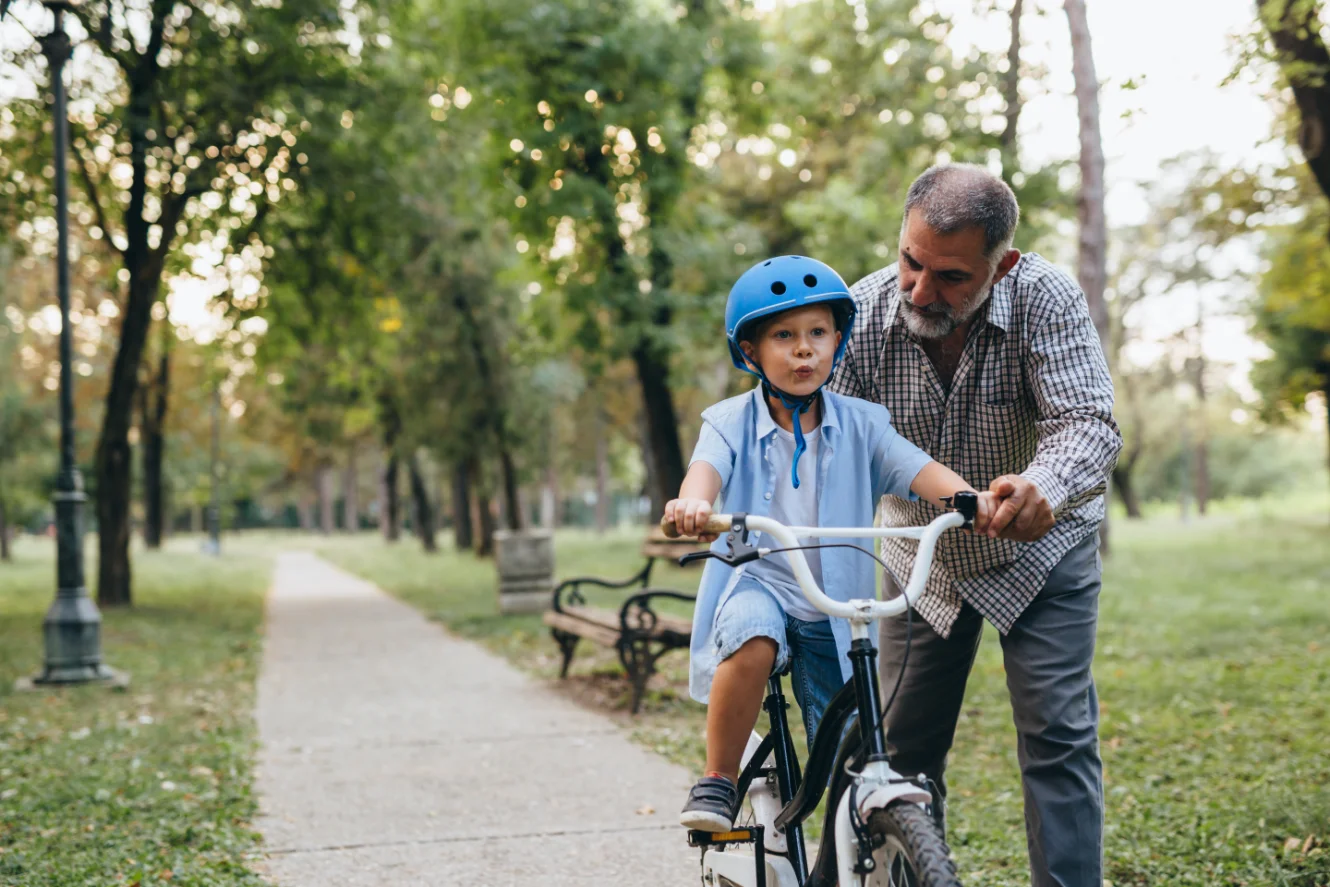 Advanced regenerative medicine for hip pain relief in Massapequa